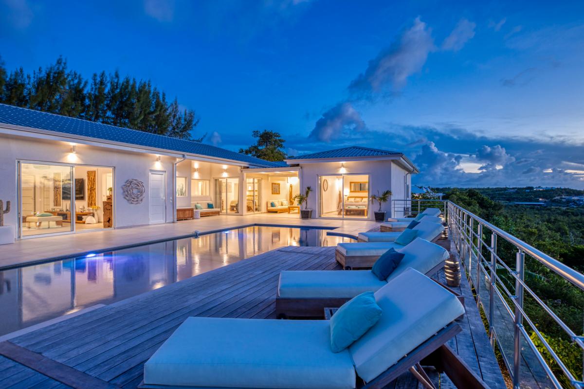 114_VillaAzurDream Location villa st Martin Terres Basse 7 chambres 14 personnes avec piscine et vue mer_39